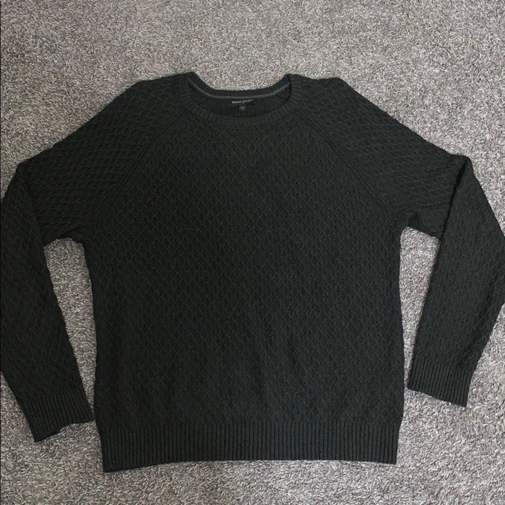 Banana Repbulic Crew neck knit sweater Size L